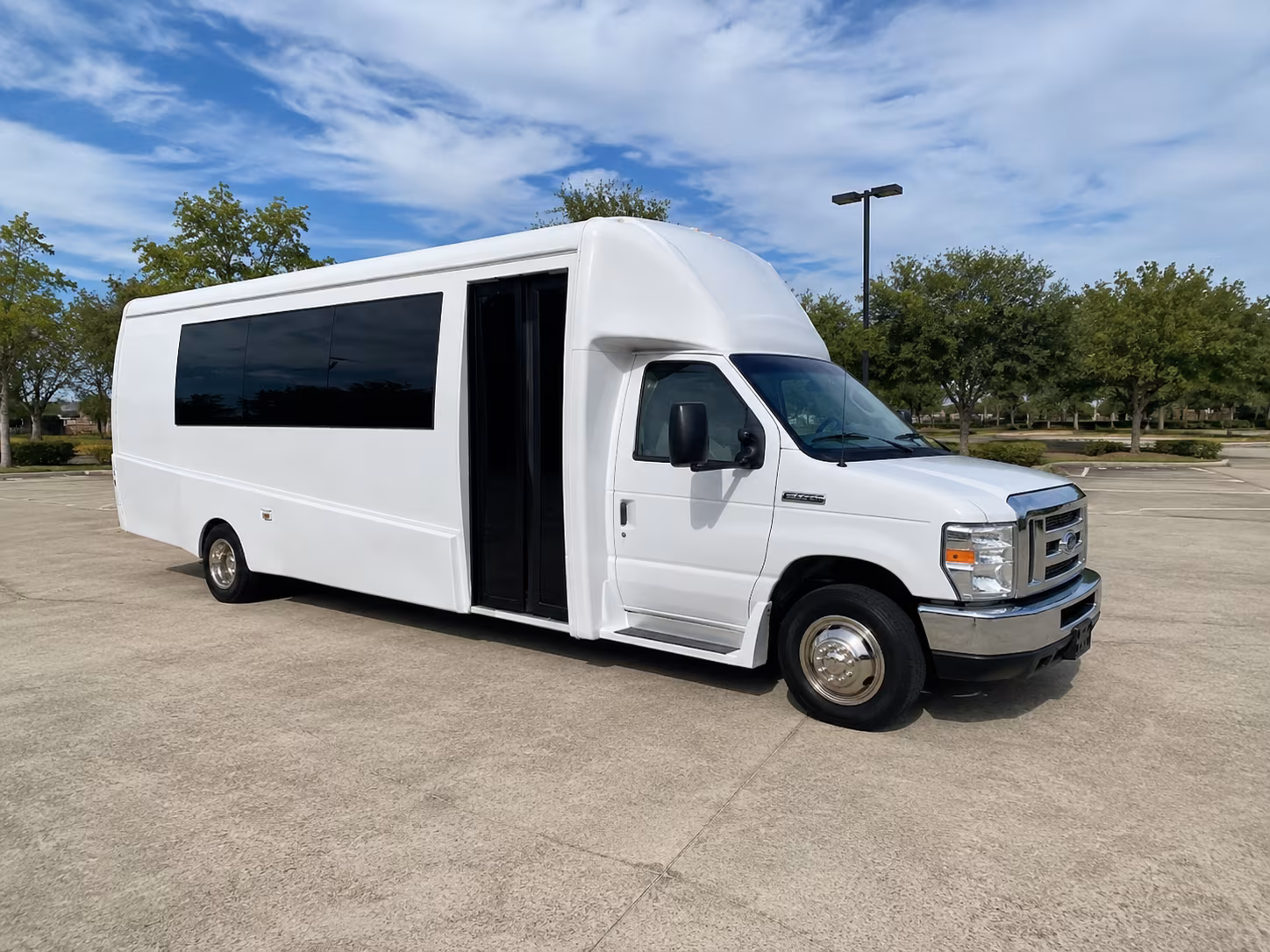 San Jose Birthday, Sweet 16, & Quinceañera Party Bus Rentals