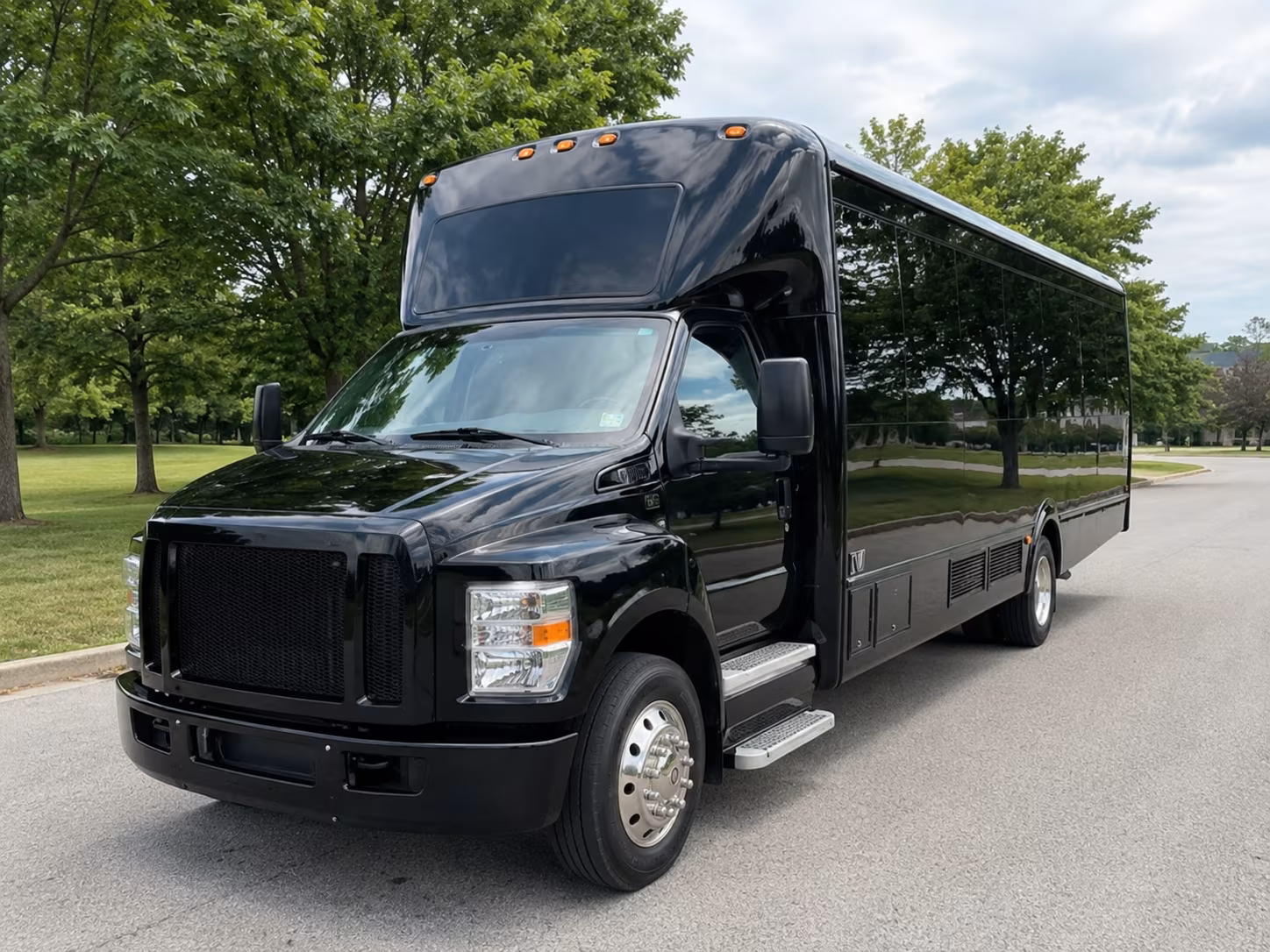 San Jose Birthday, Sweet 16, & Quinceañera Transportation party bus exterior
