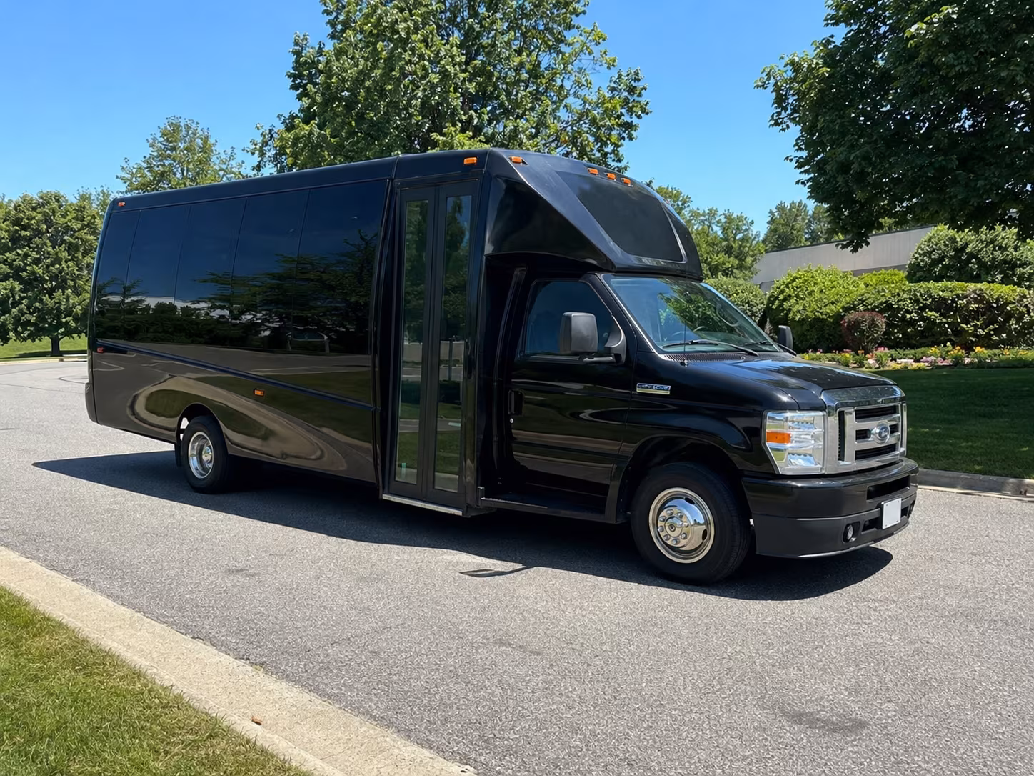 San Jose Birthday, Sweet 16, & Quinceañera Transportation party bus exterior