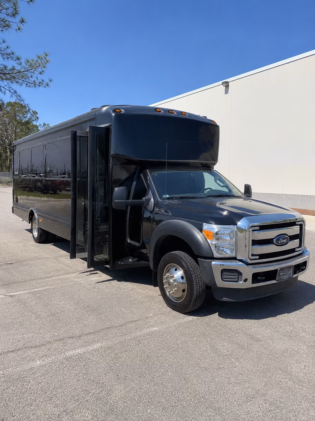 San Jose Homecoming & Prom Party Bus Rentals