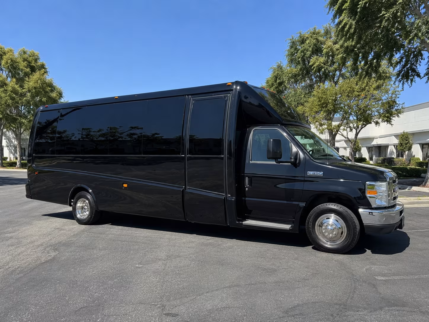Santa Clara Homecoming & Prom Party Bus Rentals