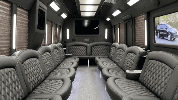 union city 20 passenger party bus
